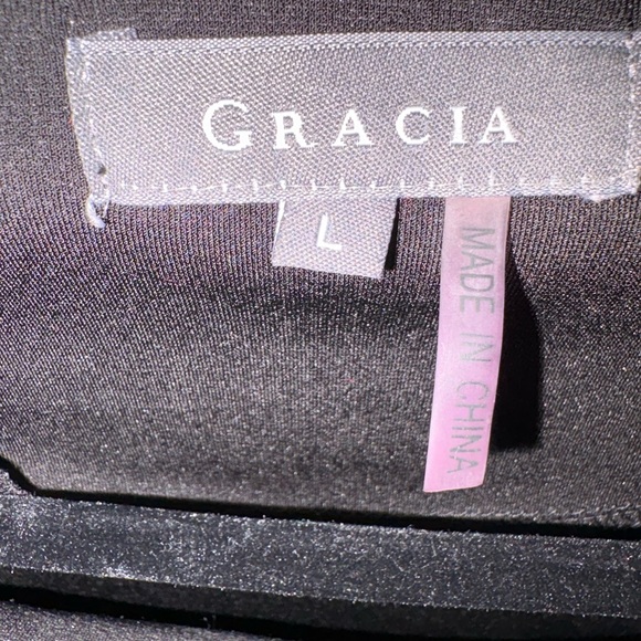 Gracia Black Peplum Top - Picture 2 of 3